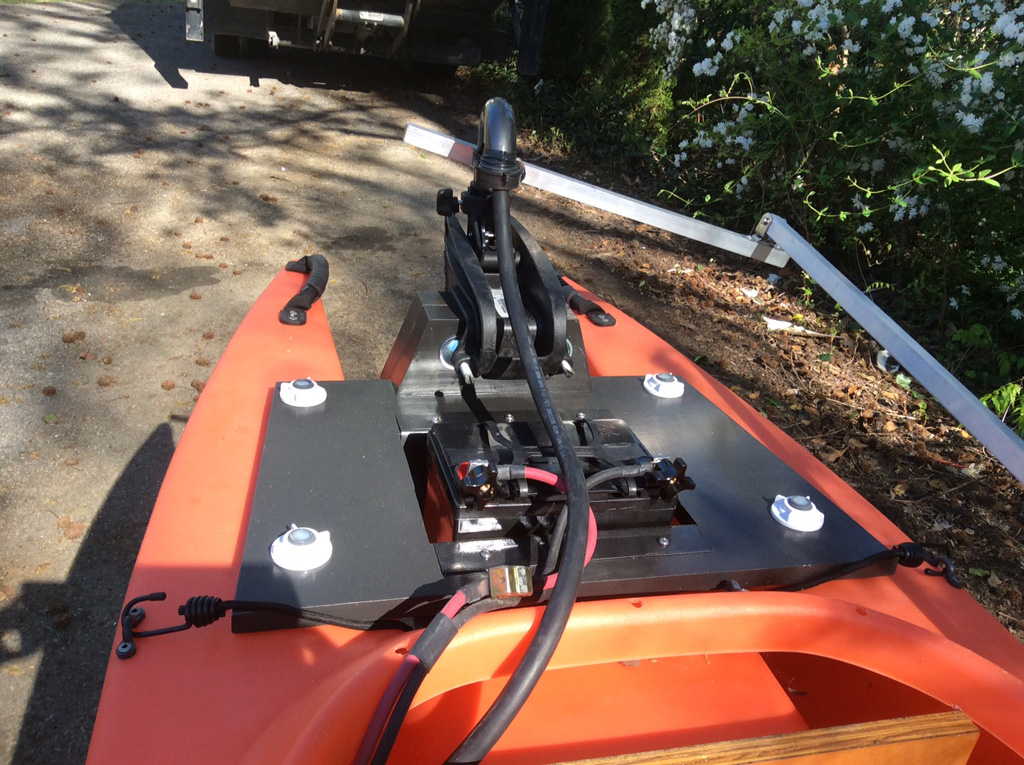 My W500 DIY electric fishing kayak – Wavewalk® Stable 