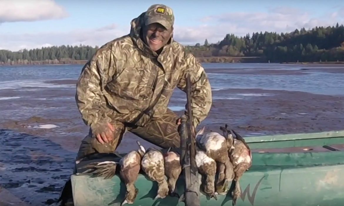 The W700 is still the lightest boat for duck hunting in the mud flats