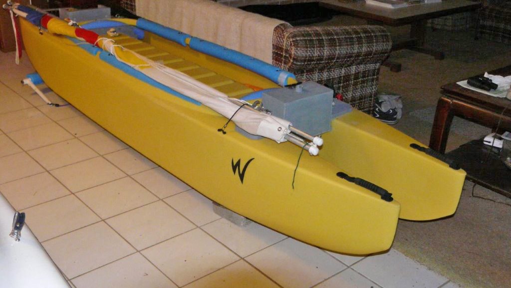 Wavewalk 500 kayak review - sailing and rowing