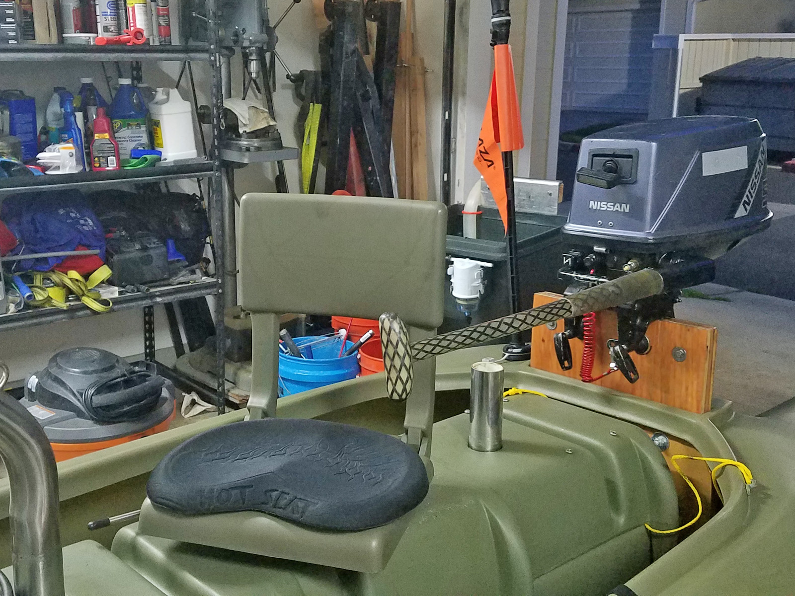 Swivel seat for my Wavewalk S4 motor fishing kayak Wavewalk® Stable