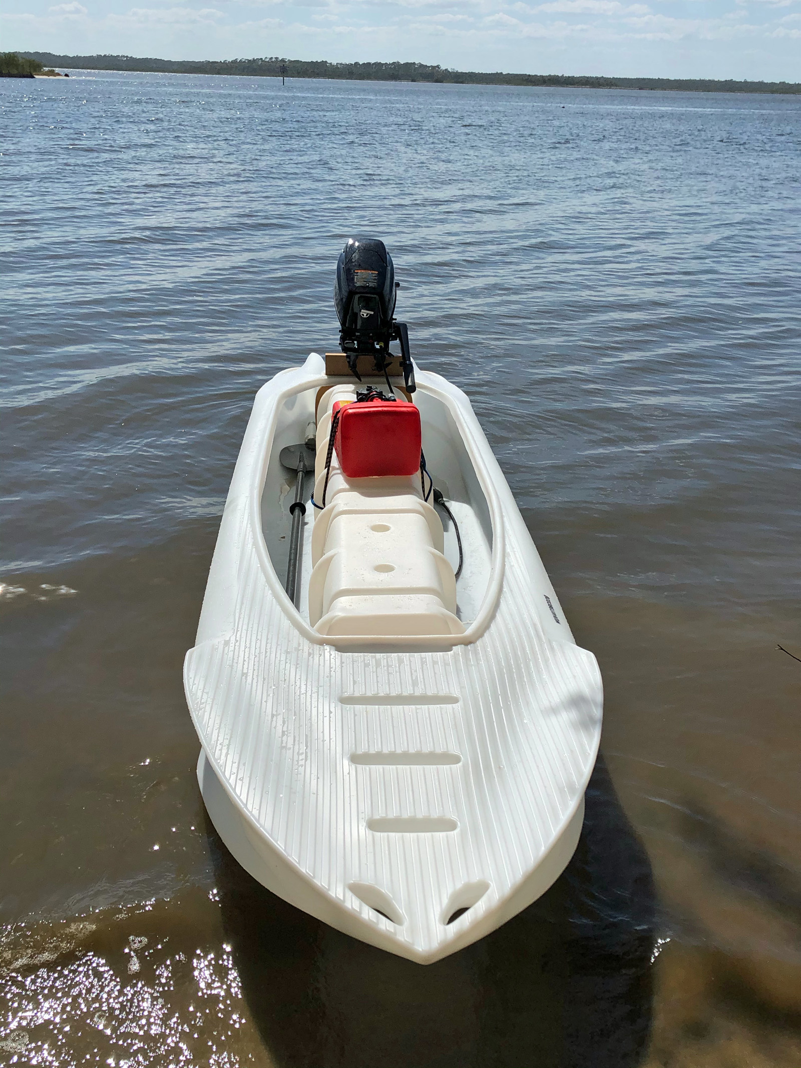 Wavewalk S4 motor kayak microskiff with 6HP Tohatsu outboard