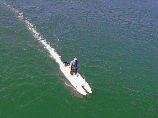 W700 kayak skiff animation