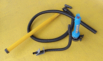 Manual and Electric Portable Bilge Pumps For Microskiffs