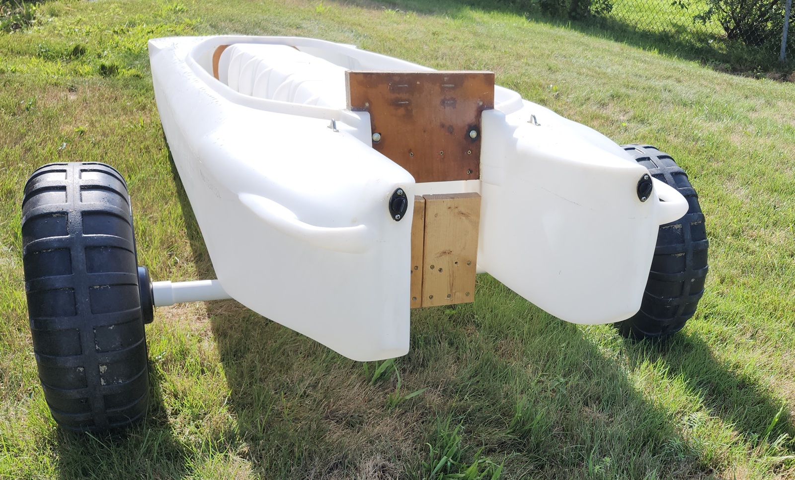 Beach Wheel Cart for S4 Microskiff boat on - rear view